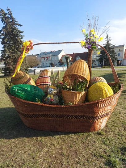 Największy kosz wiklinowy w Nowym Tomyślu